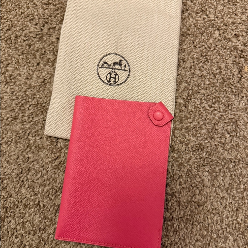 Hermès Pink Leather Travel Holder